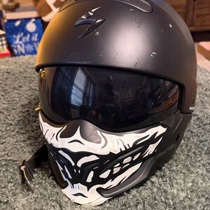 Scorpion EXO Black Motorcycle Helmet with Skull Design -Size Large 7 3/8-7 1/2